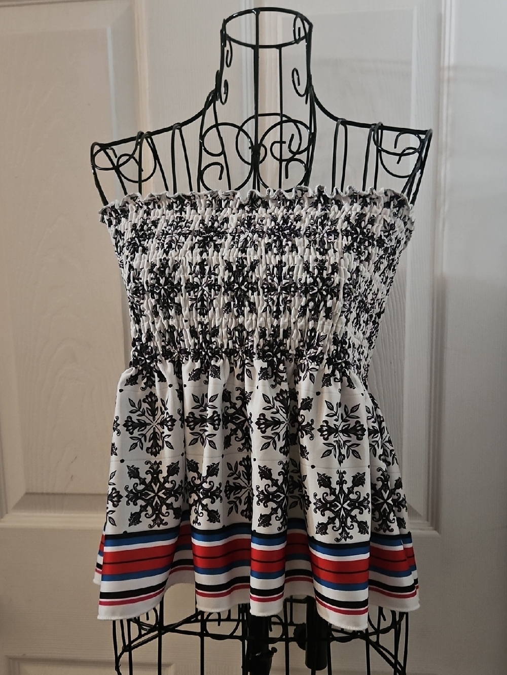 NWOT Zara Smocked Bandeau Style Crop Top